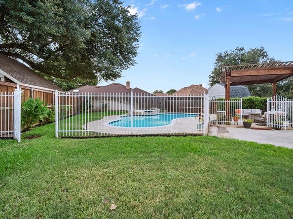 5110  Wareham Drive , Arlington Texas 76017