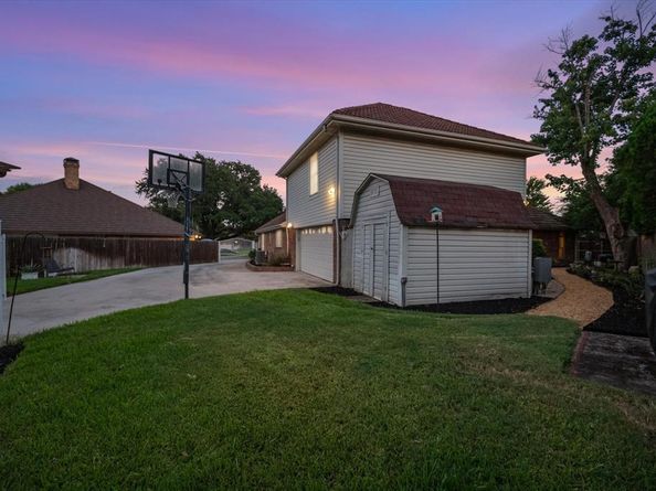 5110  Wareham Drive , Arlington Texas 76017
