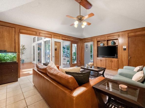 5110  Wareham Drive , Arlington Texas 76017