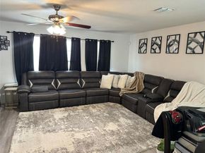 7812  Oak Garden Trail , Dallas Texas 75232