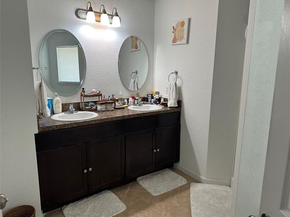 7812  Oak Garden Trail , Dallas Texas 75232