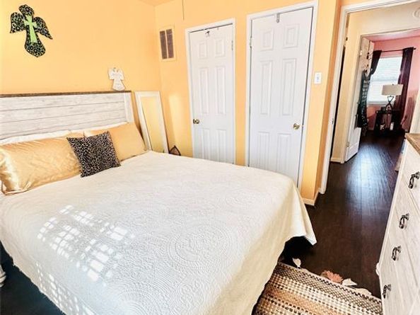2341  Talco Drive , Dallas Texas 75241