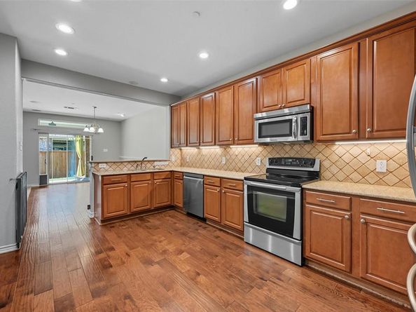 5860  Stone Mountain Road , The Colony Texas 75056
