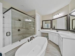 928  Holly Anne Lane , Aubrey Texas 76227