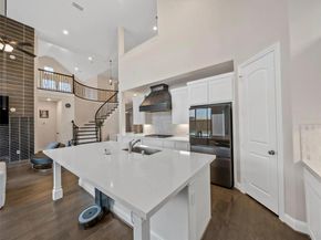 928  Holly Anne Lane , Aubrey Texas 76227