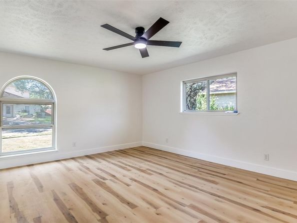 2504  Denmark Drive , Garland Texas 75040