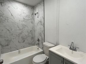 3919  Carl Street , Dallas Texas 75210