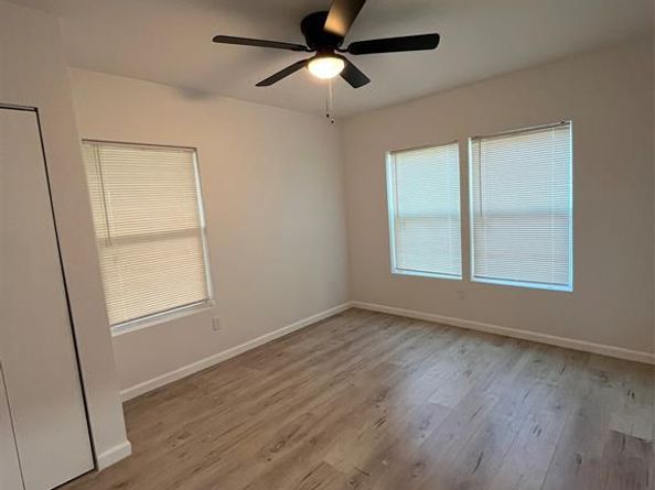 3919  Carl Street , Dallas Texas 75210