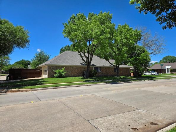 3600  Interlaken Drive , Plano Texas 75075