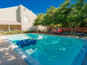 7450  Holly Hill Drive  116, Dallas Texas 75231