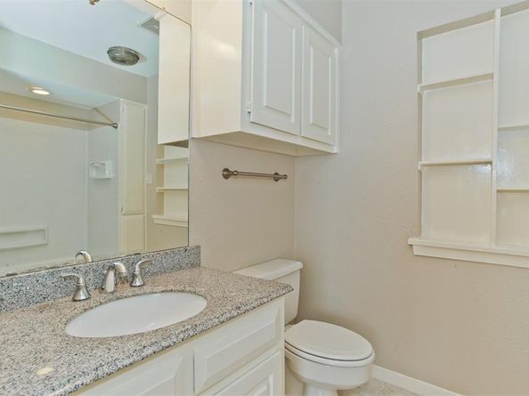 7450  Holly Hill Drive  116, Dallas Texas 75231