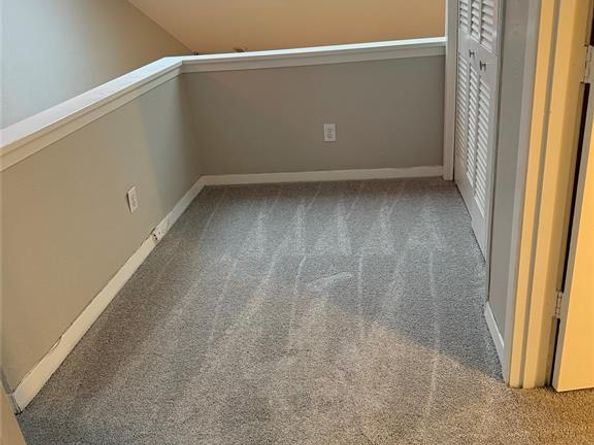 7450  Holly Hill Drive  116, Dallas Texas 75231