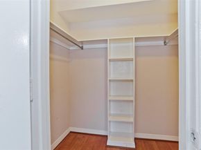 7450  Holly Hill Drive  116, Dallas Texas 75231