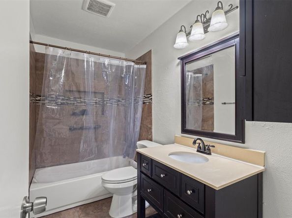 4217  Central Lane , Balch Springs Texas 75180