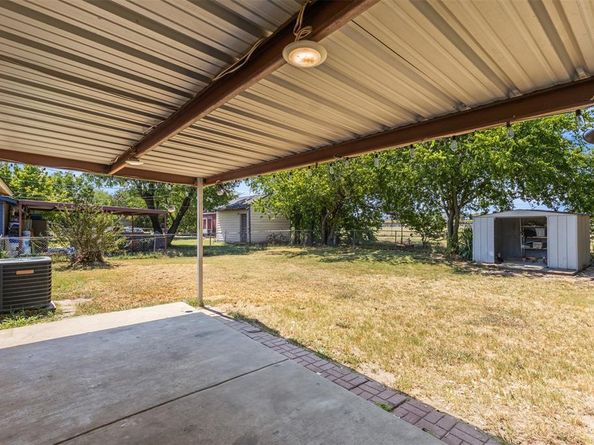 4217  Central Lane , Balch Springs Texas 75180