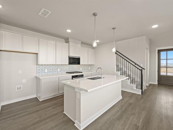 8620  Treeline Parkway , Justin Texas 76247