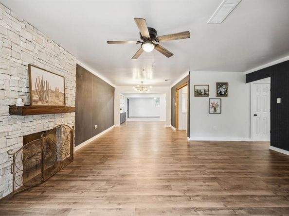 2521  Anzio Drive , Dallas Texas 75224