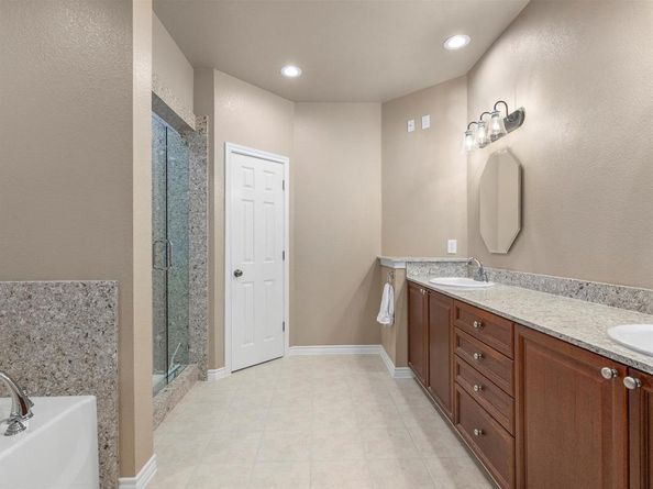 3809  Westridge Avenue , Fort Worth Texas 76116