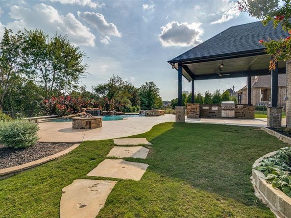 516  Heathland Crossing , Heath Texas 75032