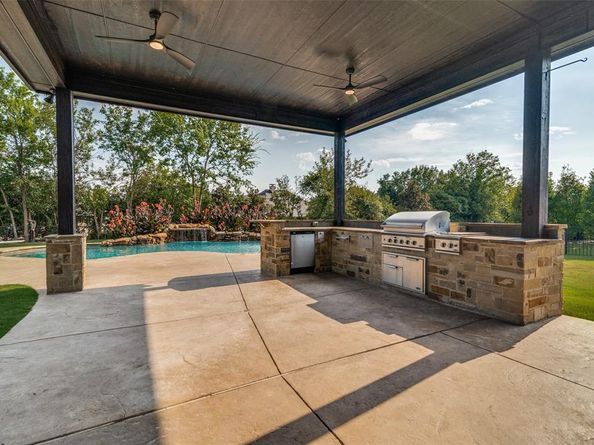 516  Heathland Crossing , Heath Texas 75032