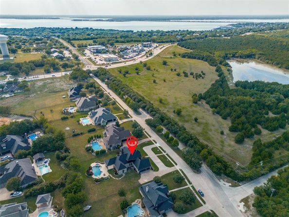 516  Heathland Crossing , Heath Texas 75032