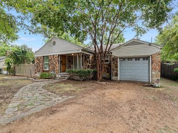 1006  Briarwood Drive 