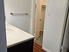5981  Arapaho Road  104, Dallas Texas 75248