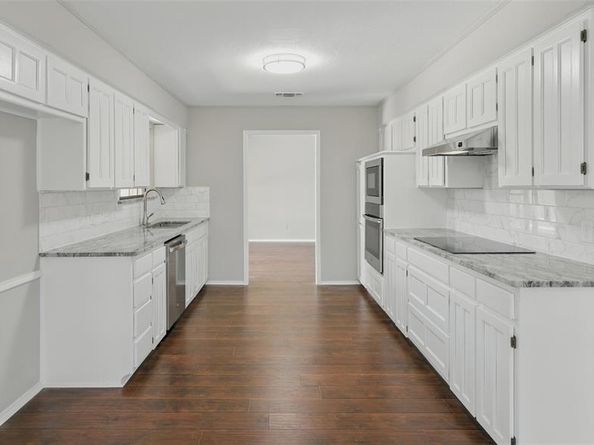 2305  Meadowlark Lane , Bedford Texas 76021
