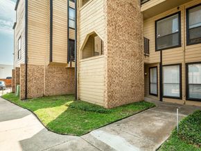 3022  Forest Lane  221, Dallas Texas 75234