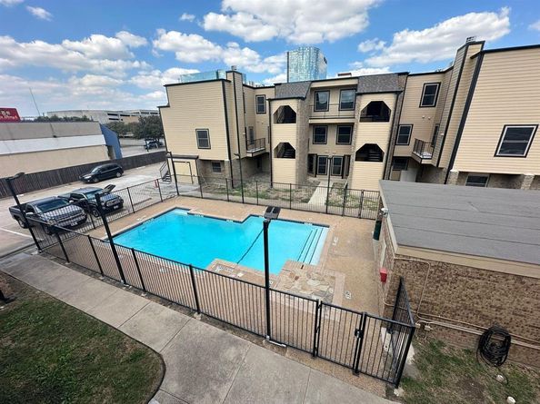 3022  Forest Lane  221, Dallas Texas 75234