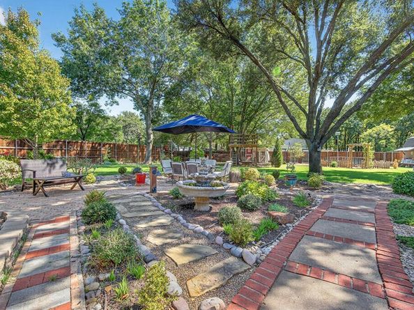 2205  Morriss Court , Flower Mound Texas 75028