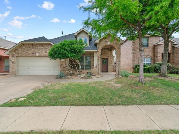 632  Shotwell Street , Crowley Texas 76036