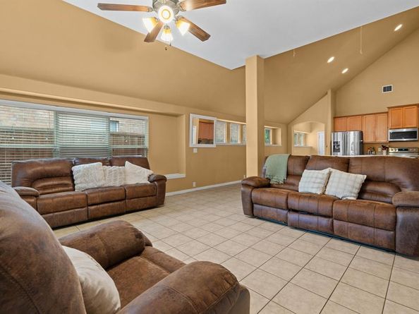 632  Shotwell Street , Crowley Texas 76036