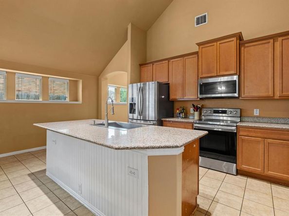 632  Shotwell Street , Crowley Texas 76036