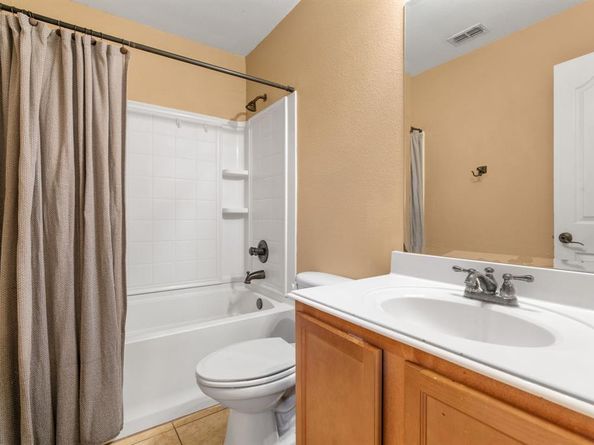 632  Shotwell Street , Crowley Texas 76036