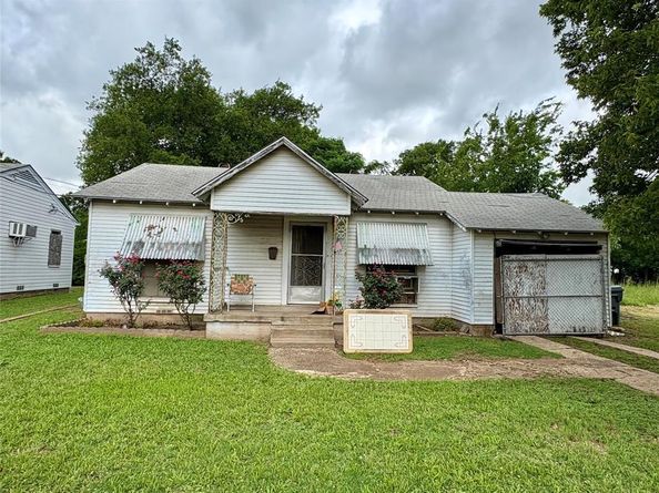 1703 N Montclair Avenue , Dallas Texas 75208