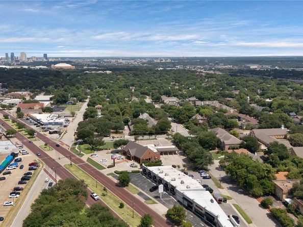 2415  Sanguinet Street , Fort Worth Texas 76107