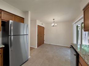 2415  Sanguinet Street , Fort Worth Texas 76107