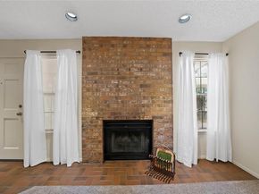 2415  Sanguinet Street , Fort Worth Texas 76107