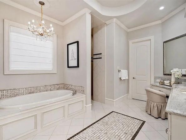 5311 W University Boulevard , Dallas Texas 75209