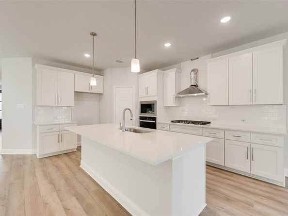 3129  Buckeye Street , Celina Texas 75009