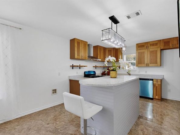 6622  Victoria Avenue , Dallas Texas 75209