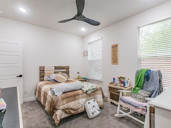 127  Chamblin Drive , Cedar Hill Texas 75104