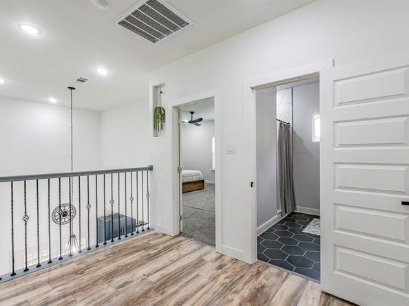 127  Chamblin Drive , Cedar Hill Texas 75104