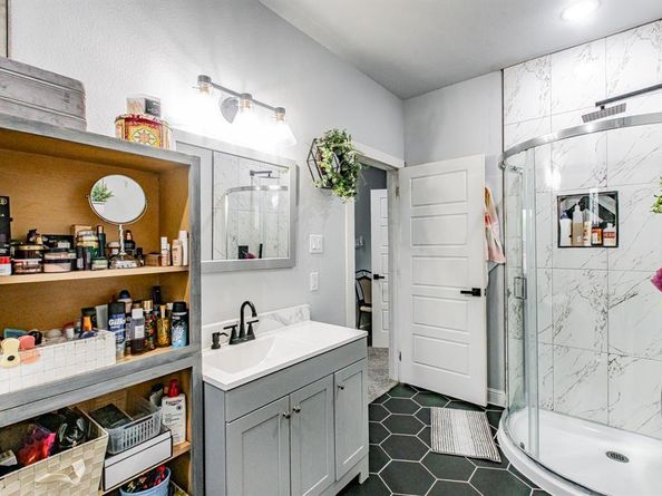127  Chamblin Drive , Cedar Hill Texas 75104