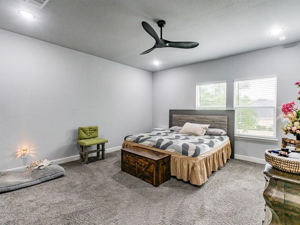 127  Chamblin Drive , Cedar Hill Texas 75104