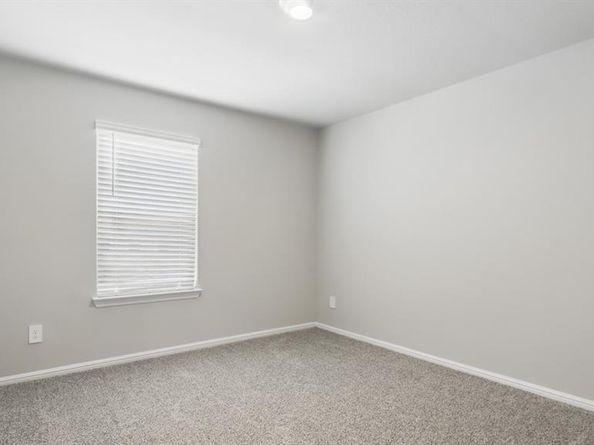3032  PECAN FARM Lane , Fort Worth Texas 76140