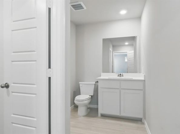 3032  PECAN FARM Lane , Fort Worth Texas 76140