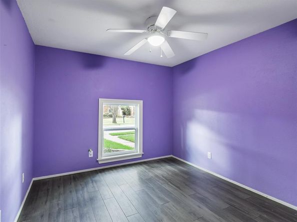 2032  Christie Lane , Carrollton Texas 75007