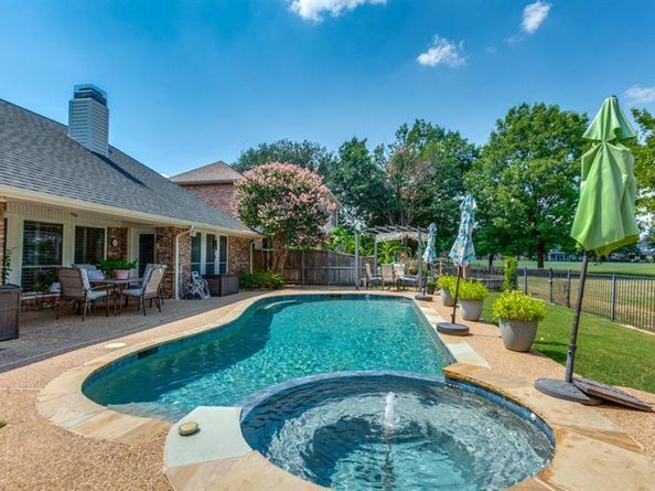 2925  Oak Springs Drive , Garland Texas 75044